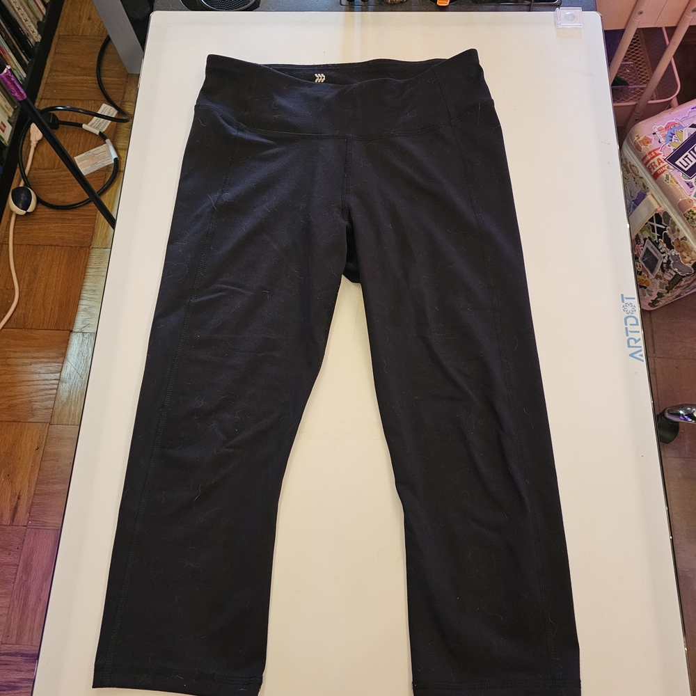 Black Cropped Leggings All in Motion